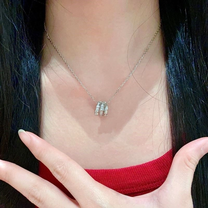 Elegant Bvlgari Necklaces 216020