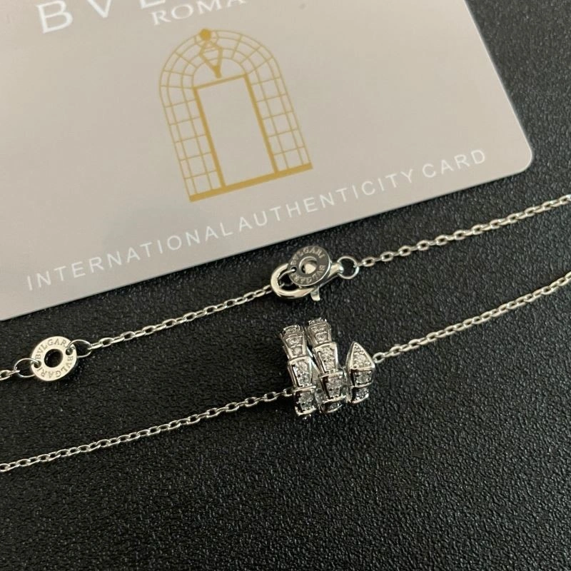 Elegant Bvlgari Necklaces 216020