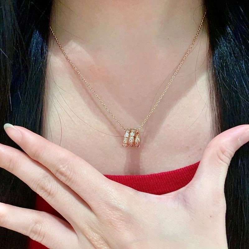 Bvlgari Necklaces Affordable 216018