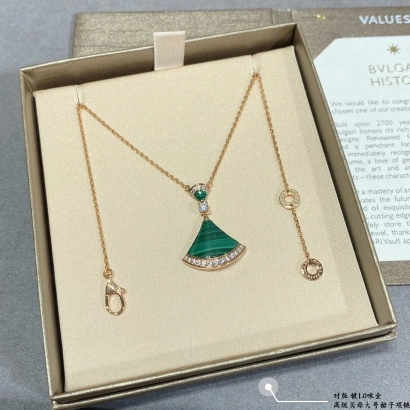 Breathable Bvlgari Necklaces 215999