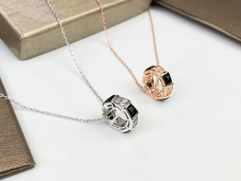 Bvlgari Necklaces Breathable 216003