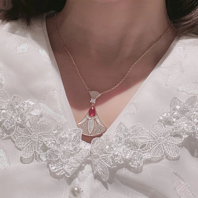 Breathable Bvlgari Necklaces 216017