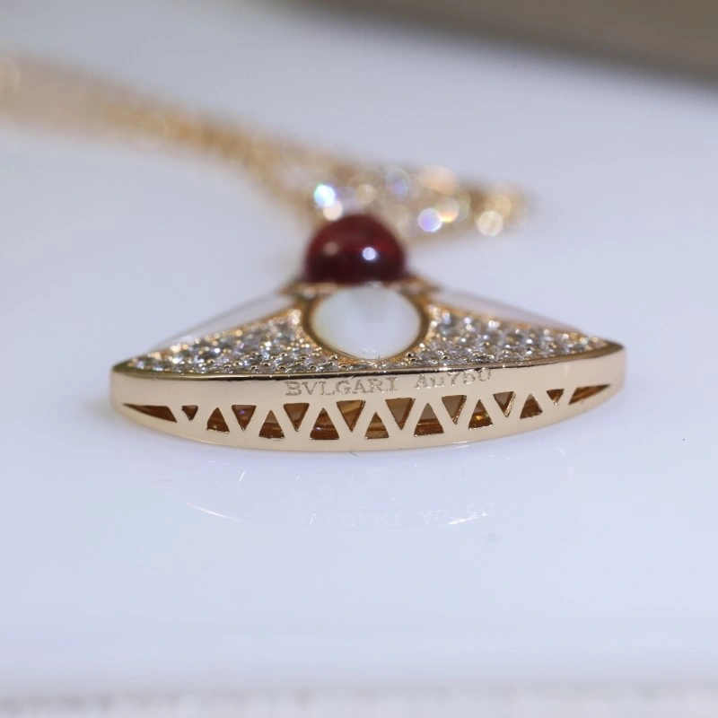 Breathable Bvlgari Necklaces 216017