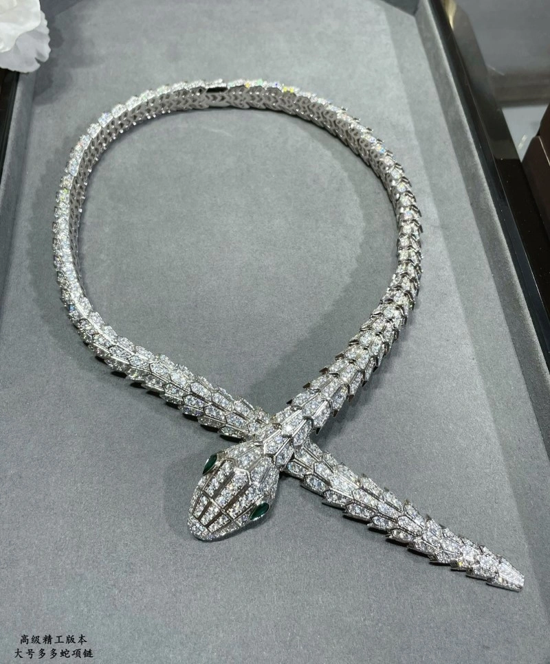 FreshLook Bvlgari Necklaces 215990