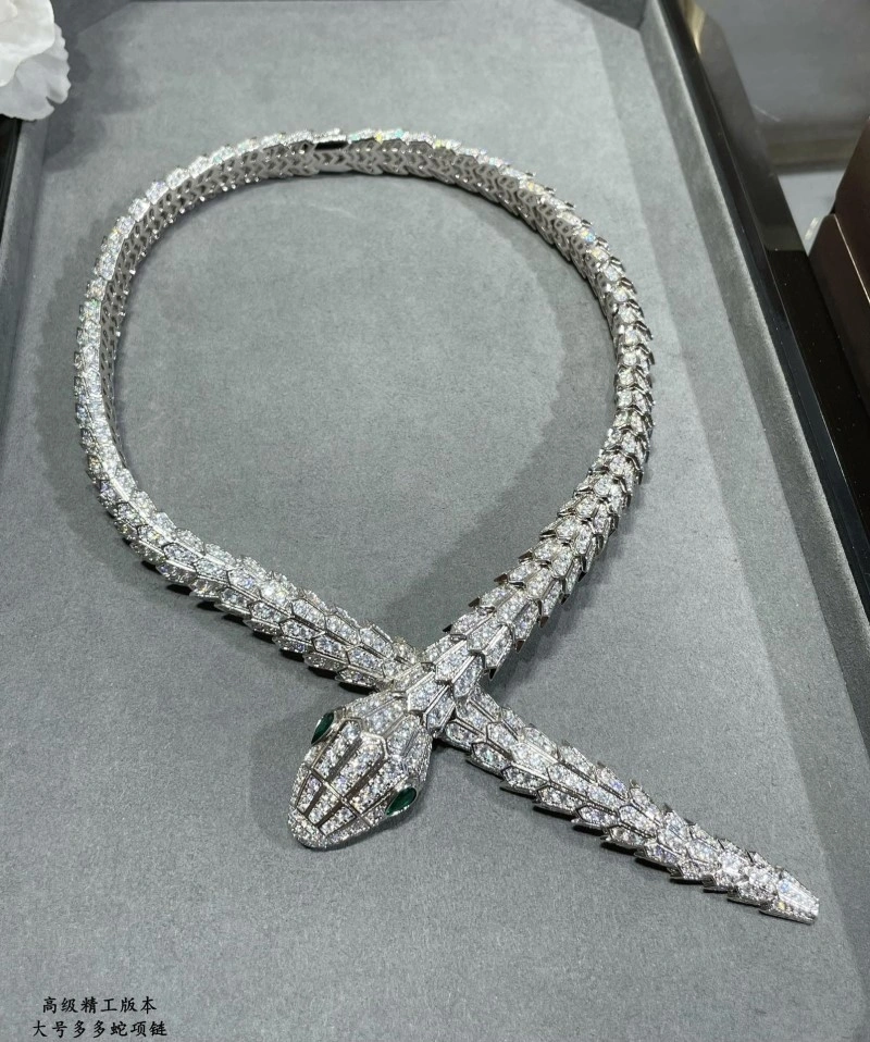 FreshLook Bvlgari Necklaces 215990
