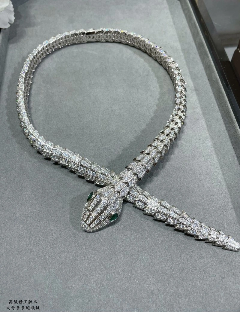 FreshLook Bvlgari Necklaces 215990