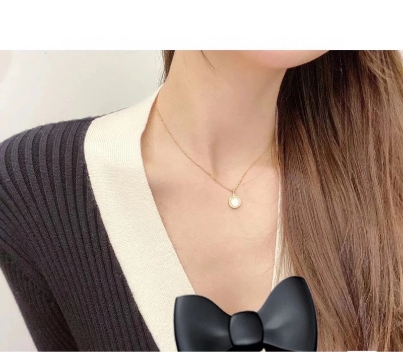 Bright Bvlgari Necklaces 215877