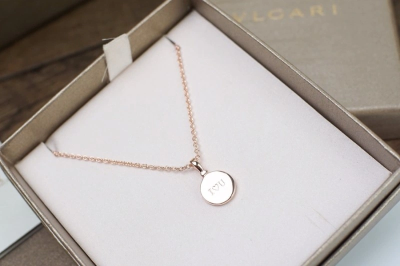 Bright Bvlgari Necklaces 215877