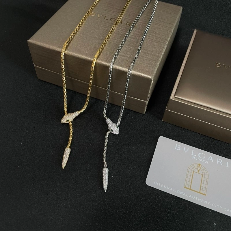 Sporty Bvlgari Necklaces 215886