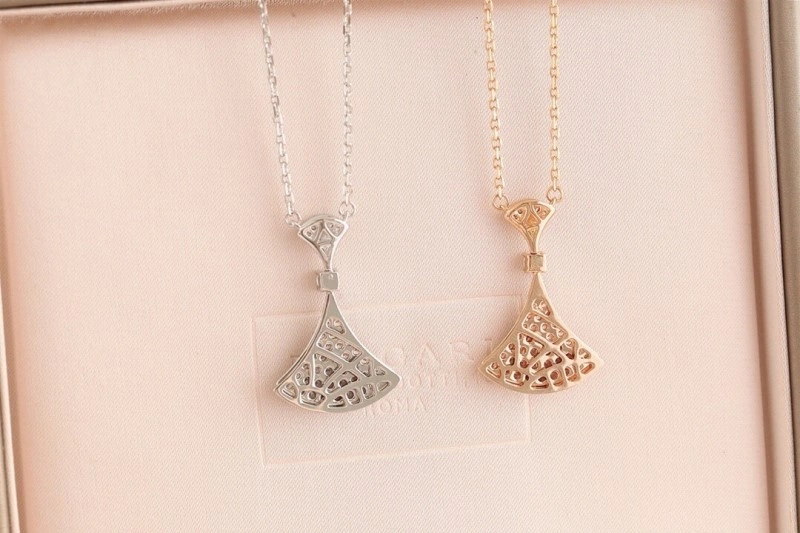Bvlgari Necklaces EasyMatch 215872