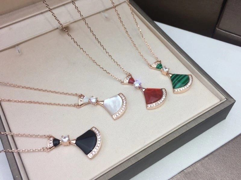 Durable Bvlgari Necklaces 215879