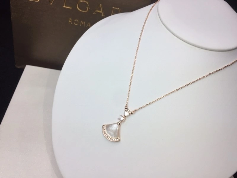 Durable Bvlgari Necklaces 215879