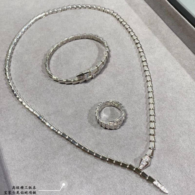 Chic Bvlgari Necklaces 215853