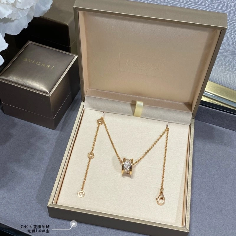 Bvlgari Necklaces Classic 215882