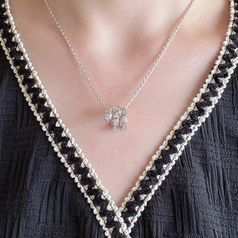 Compact Bvlgari Necklaces 215845
