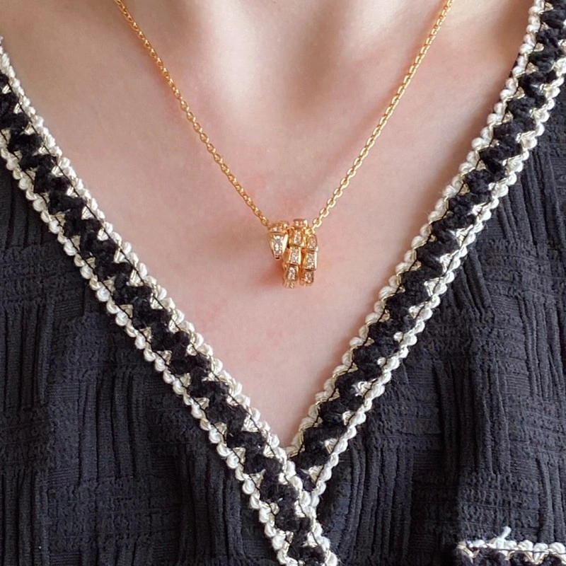 Compact Bvlgari Necklaces 215845