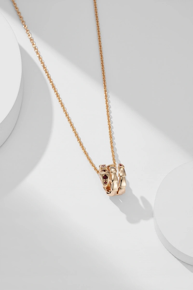 Functional Bvlgari Necklaces 215833