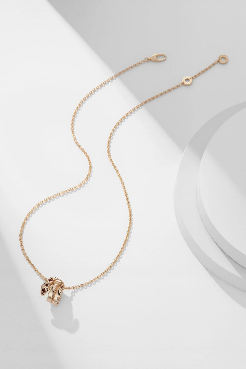 Functional Bvlgari Necklaces 215833