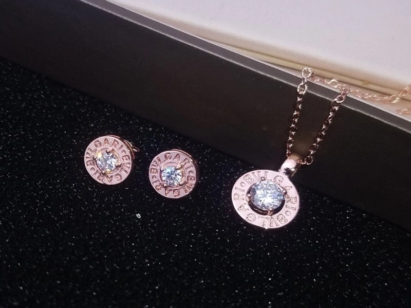 Bright Bvlgari Necklaces 215835