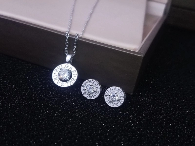Bright Bvlgari Necklaces 215835