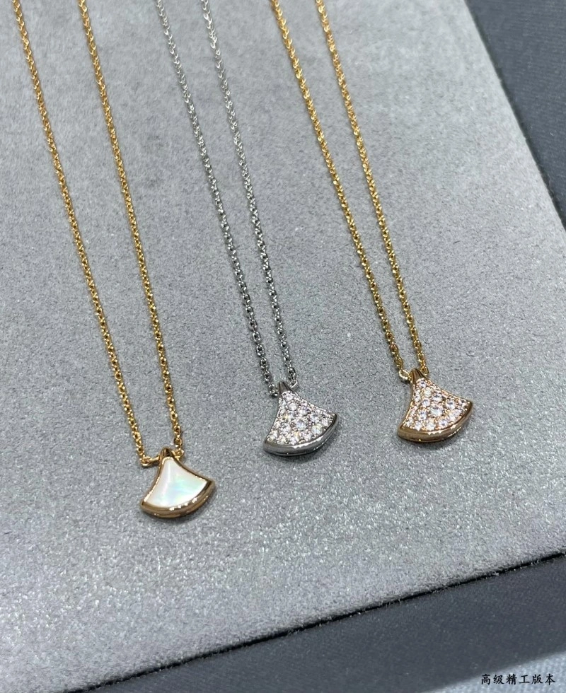 Fashionable Bvlgari Necklaces 215832