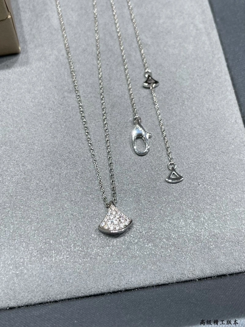 Fashionable Bvlgari Necklaces 215832
