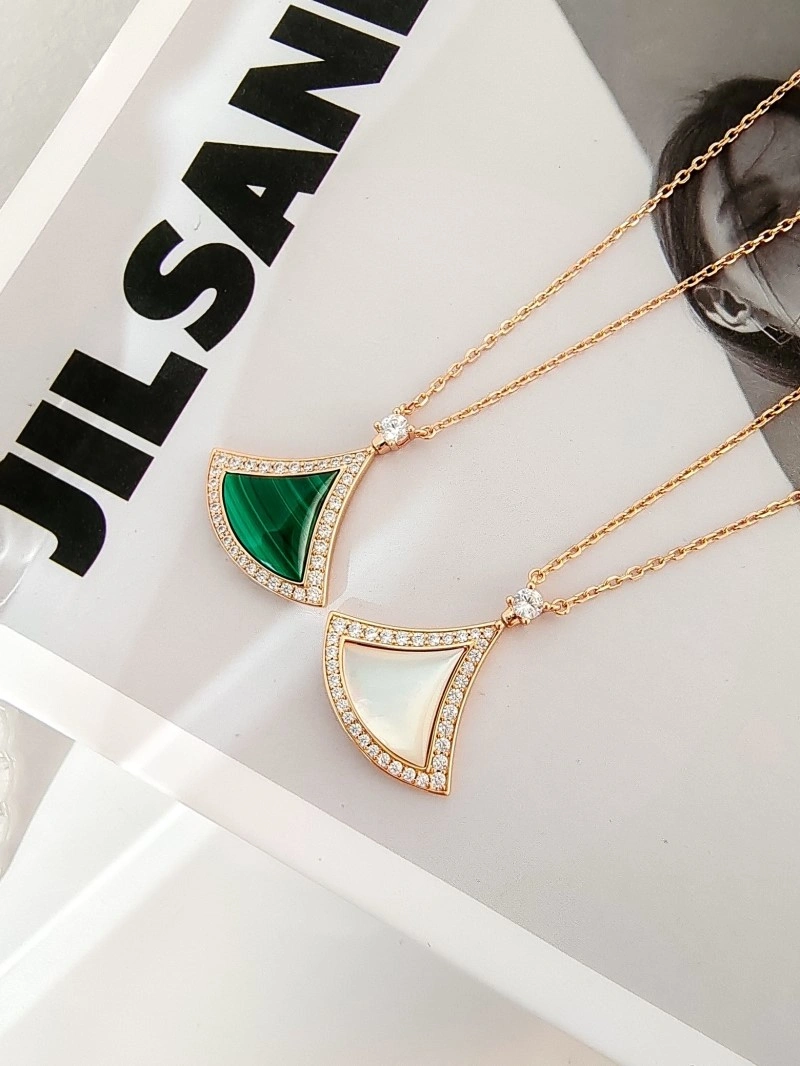ModernLook Bvlgari Necklaces 215829