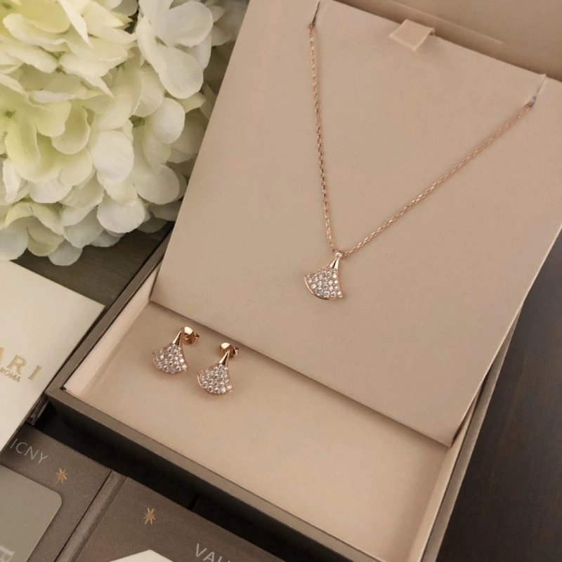 ComfortFit Bvlgari Necklaces 215830