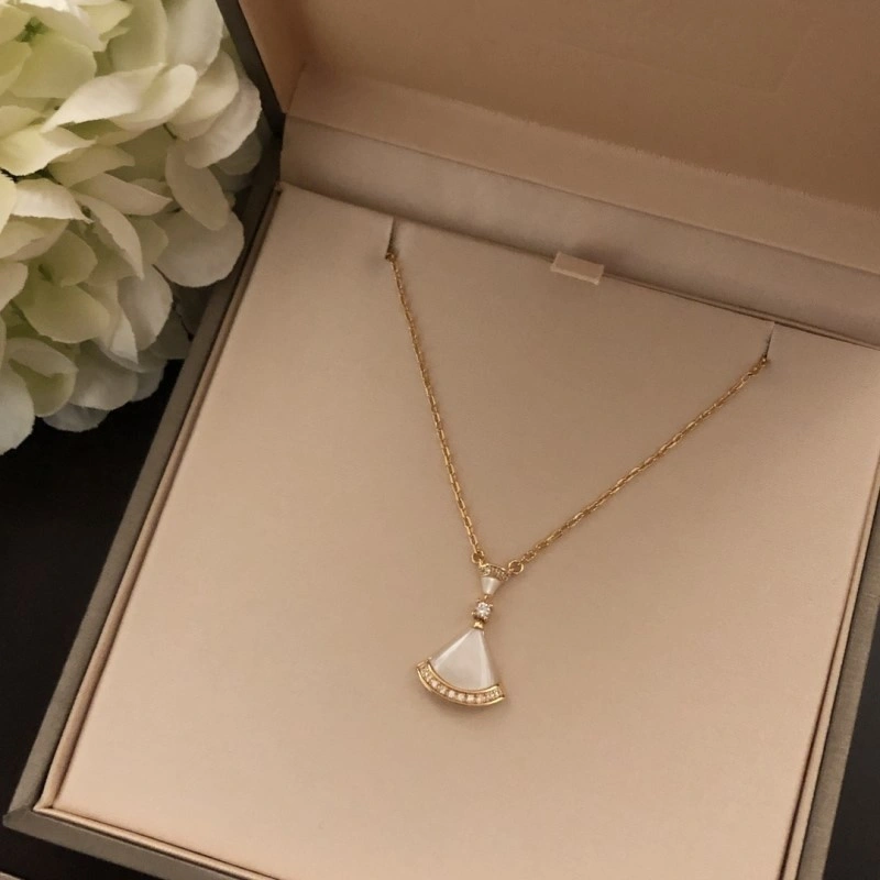 Durable Bvlgari Necklaces 215821