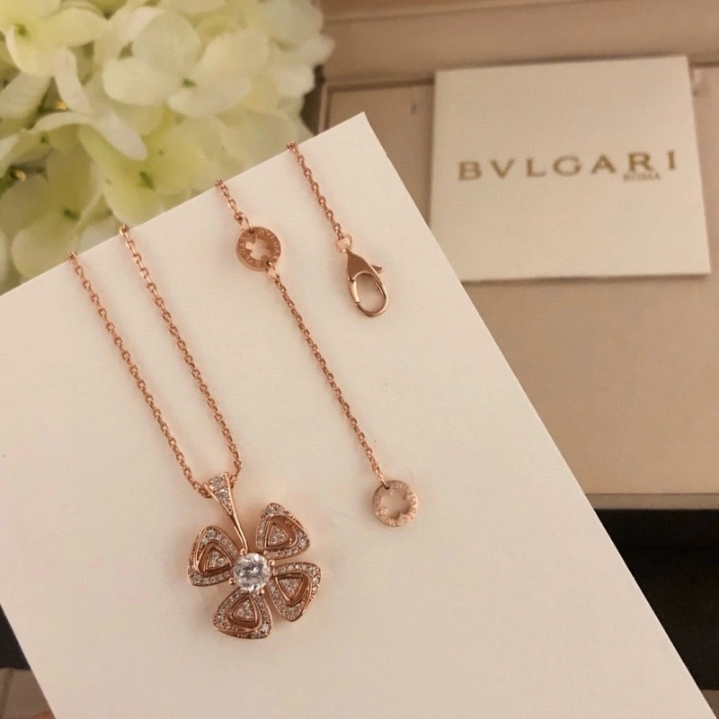 ComfortFit Bvlgari Necklaces 215822