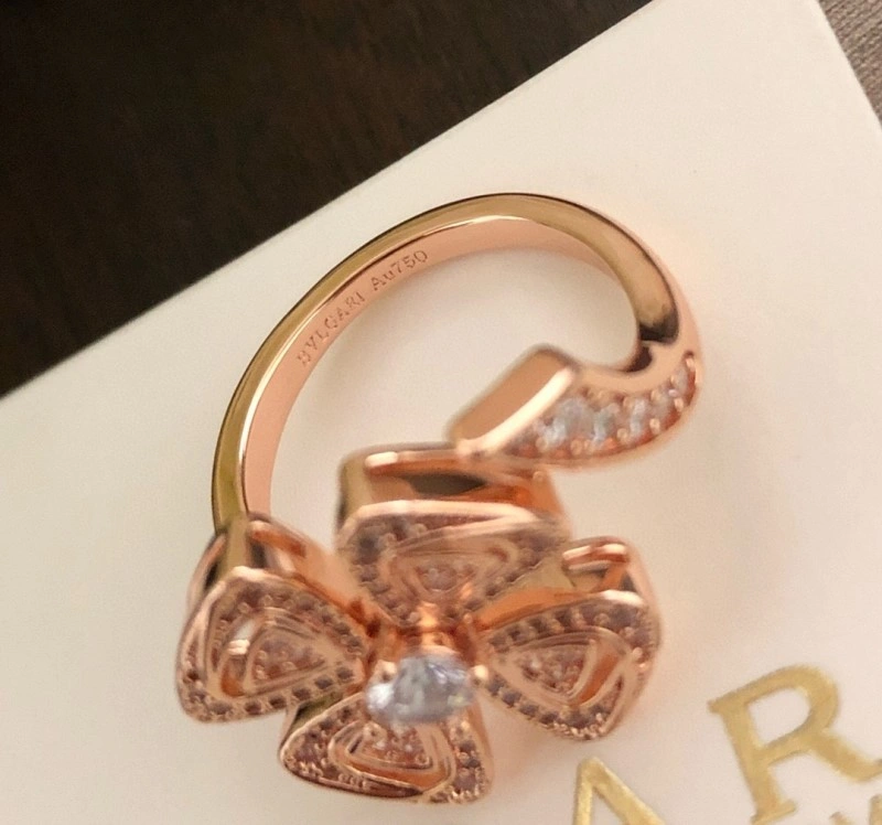 ComfortFit Bvlgari Necklaces 215822