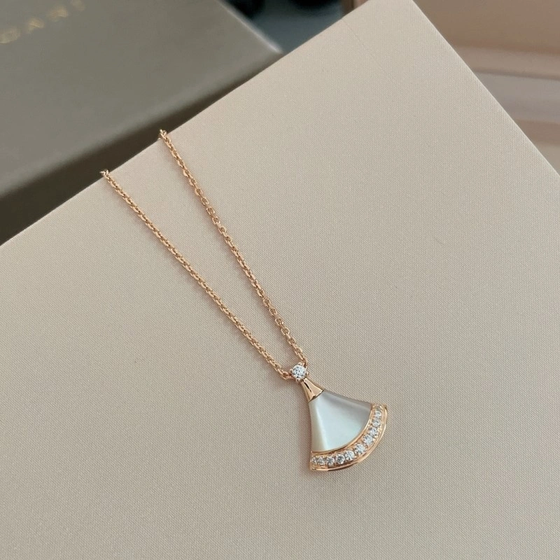 Bright Bvlgari Necklaces 215818