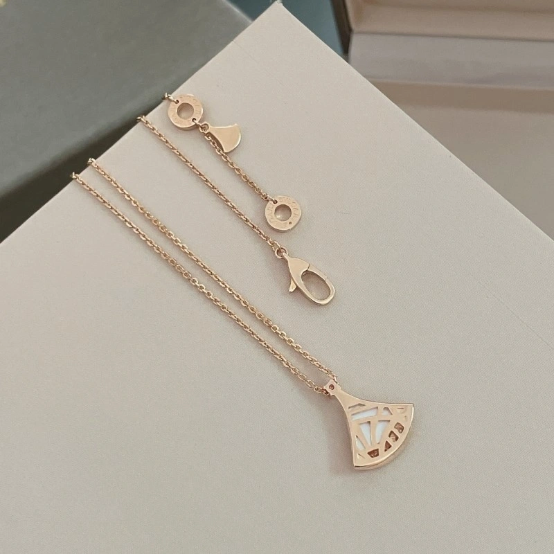 Bright Bvlgari Necklaces 215818