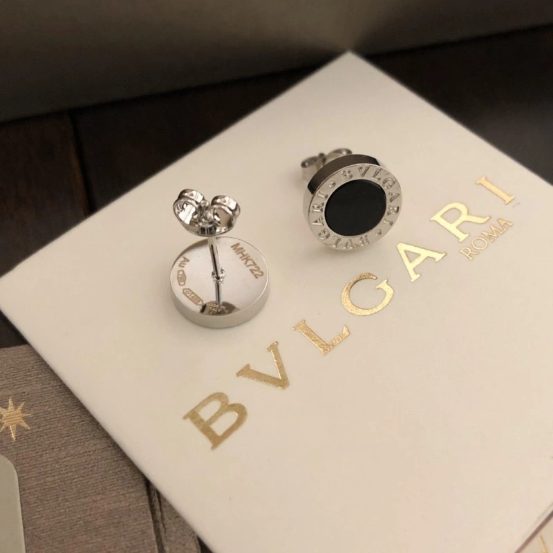 Neat Bvlgari Necklaces 215804