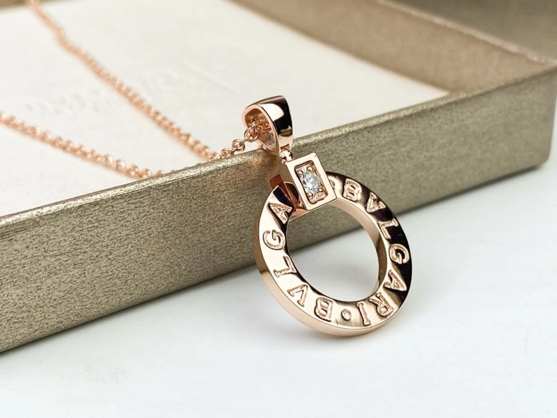Fashionable Bvlgari Necklaces 215811