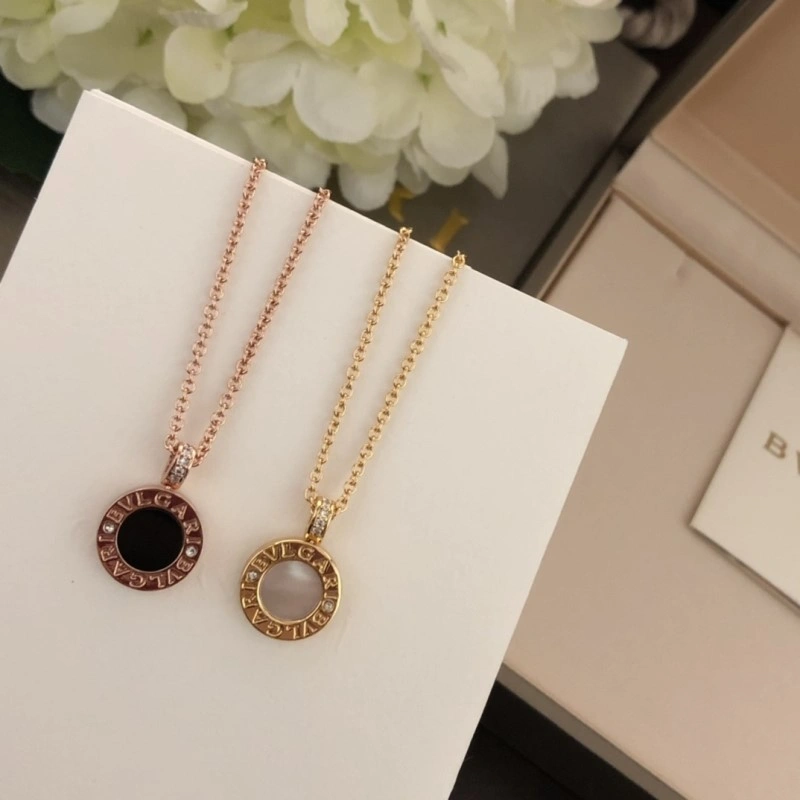 Bvlgari Necklaces Elegant 215795