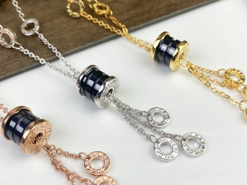 Vibrant Bvlgari Necklaces 215794