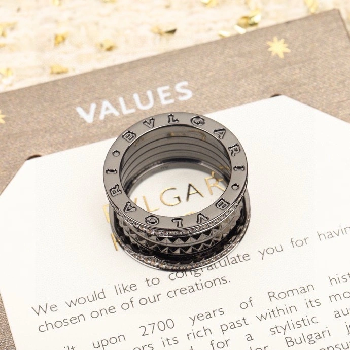 Snug Bvlgari Rings 216790
