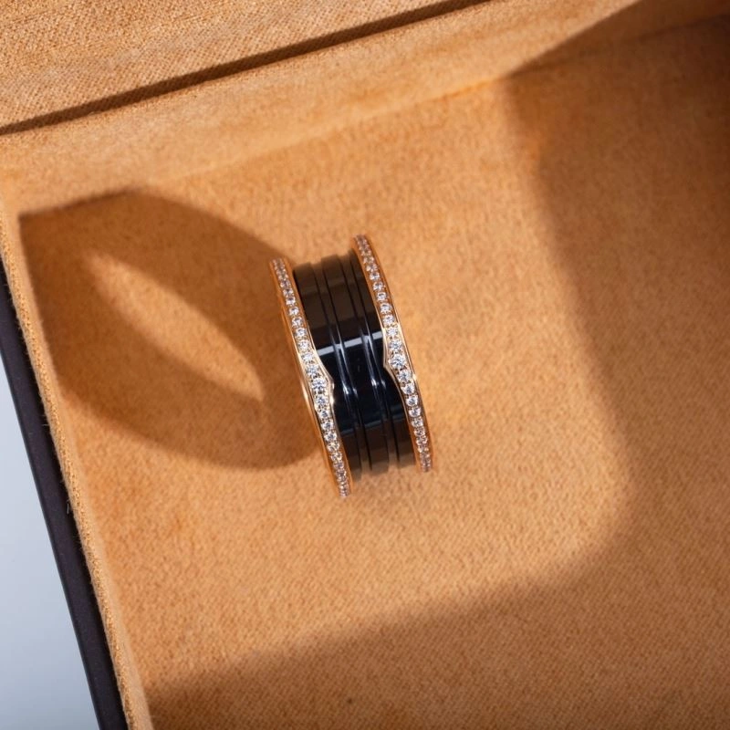 Elegant Bvlgari Rings 216876