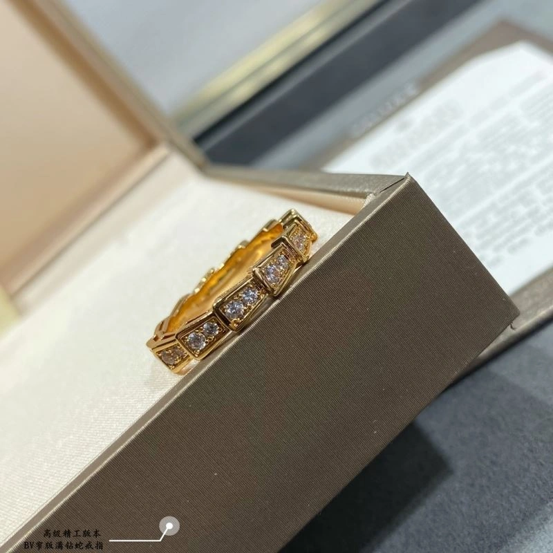 Snug Bvlgari Rings 216651
