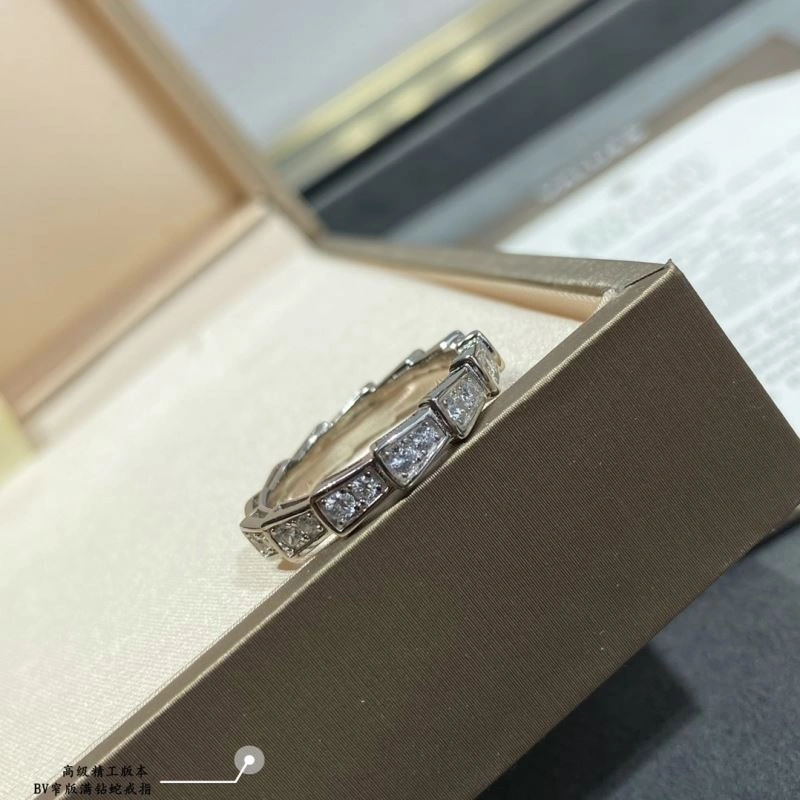 Snug Bvlgari Rings 216651