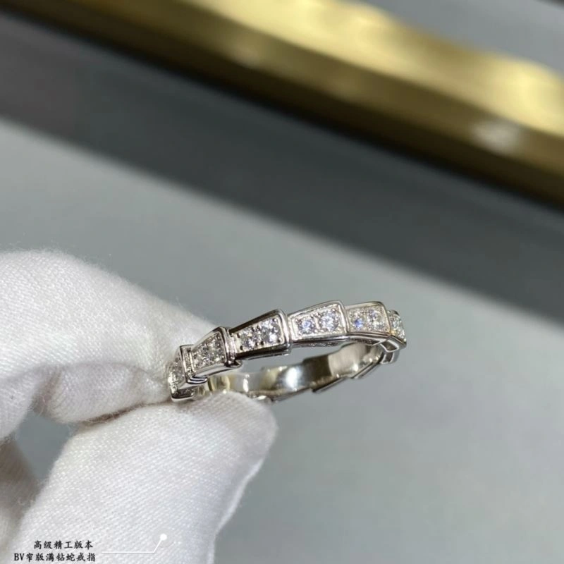 Snug Bvlgari Rings 216651