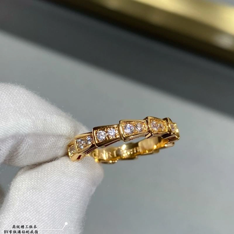 Snug Bvlgari Rings 216651
