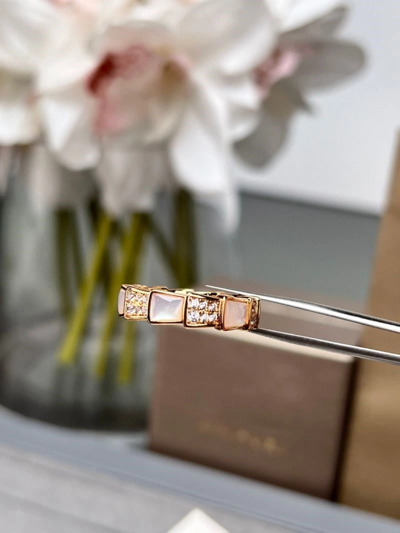 Unique Bvlgari Rings 216328