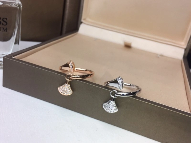 Versatile Bvlgari Rings 215792