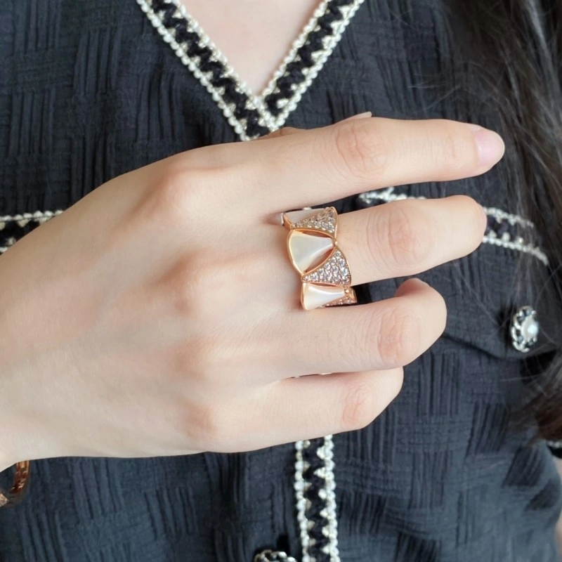 Youthful Bvlgari Rings 215784