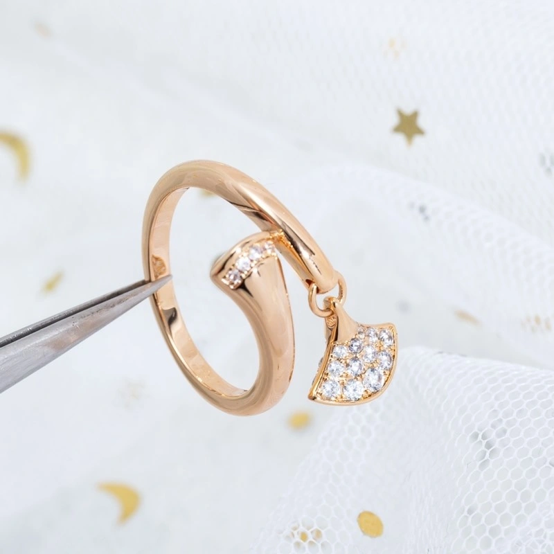 Breathable Bvlgari Rings 215760
