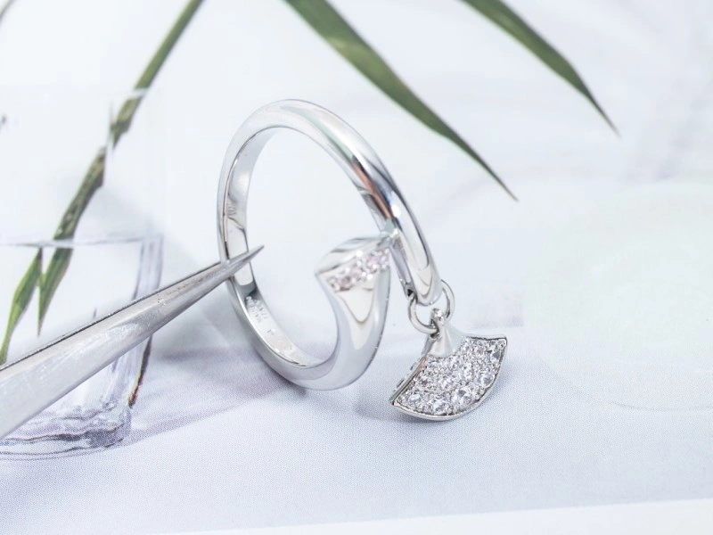 Snug Bvlgari Rings 215763