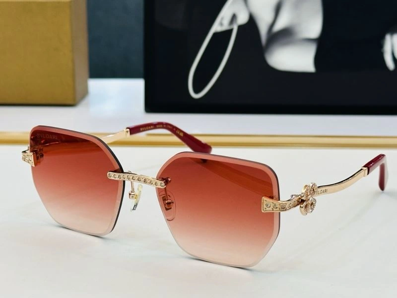 Lightweight Bvlgari Sunglasses 277260