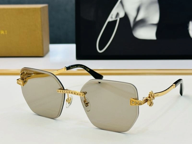Lightweight Bvlgari Sunglasses 277260